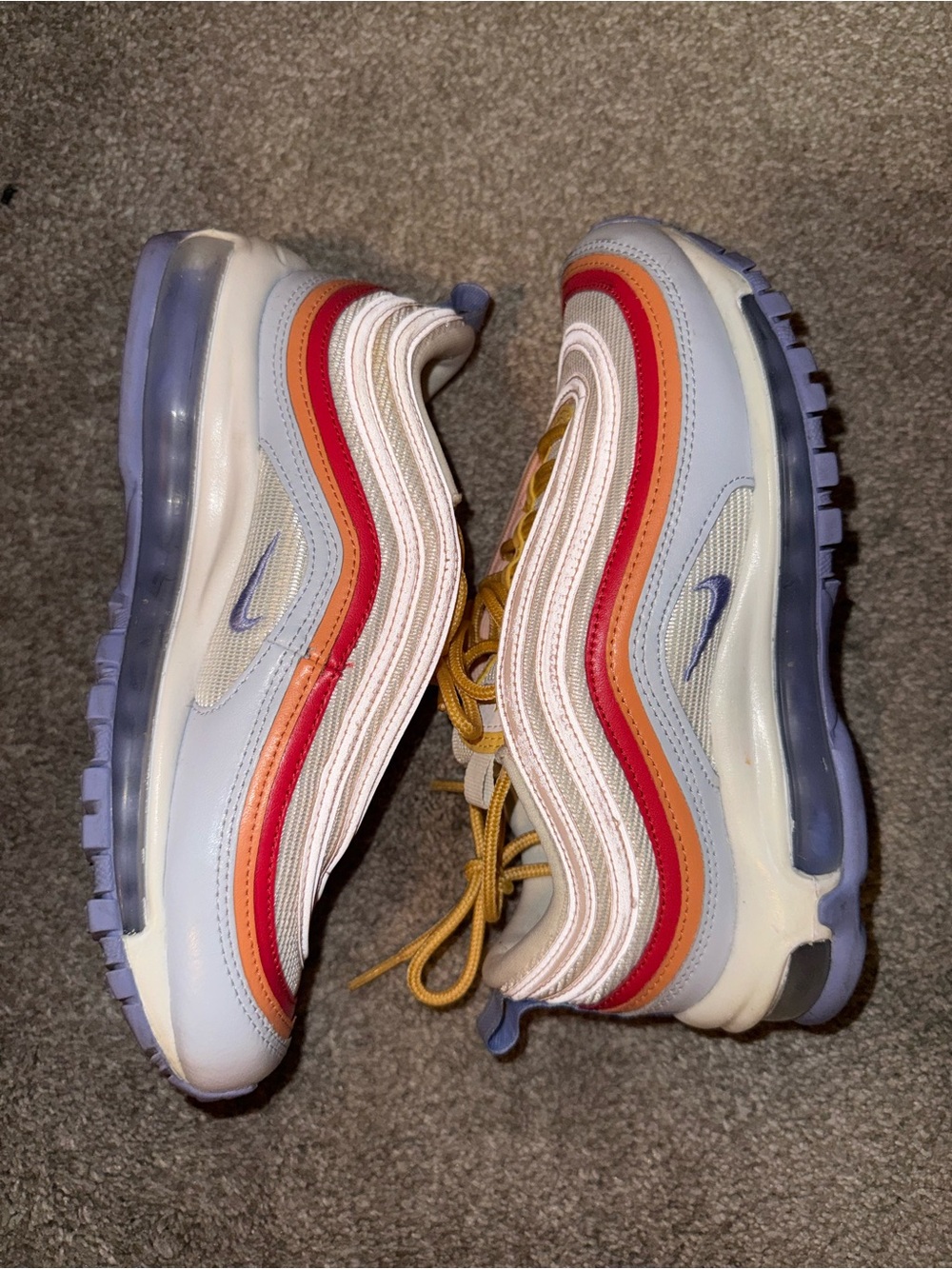 Womens Multicolor Nike sneakers-